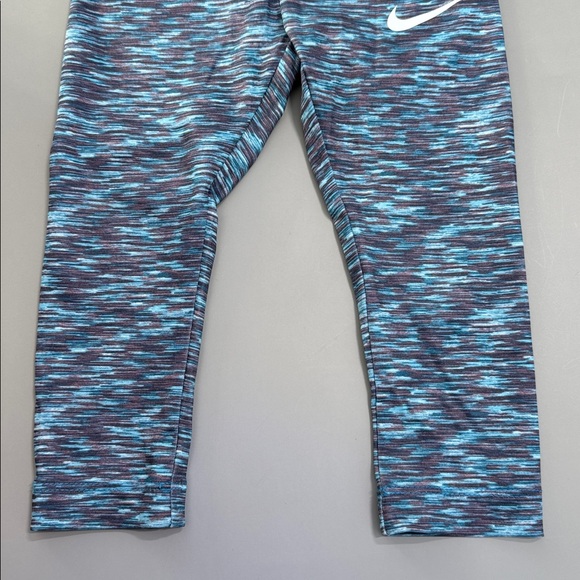 💜3/$15 Nike Toddlers Leggings - Picture 3 of 6